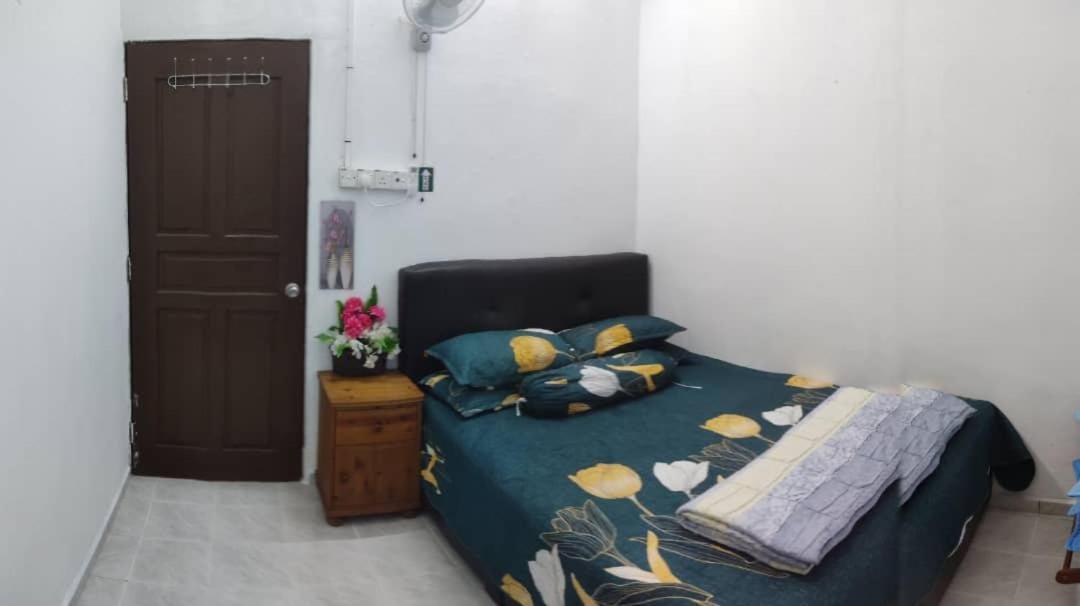 Ns Homestay Private Pool Тана Мера Екстериор снимка